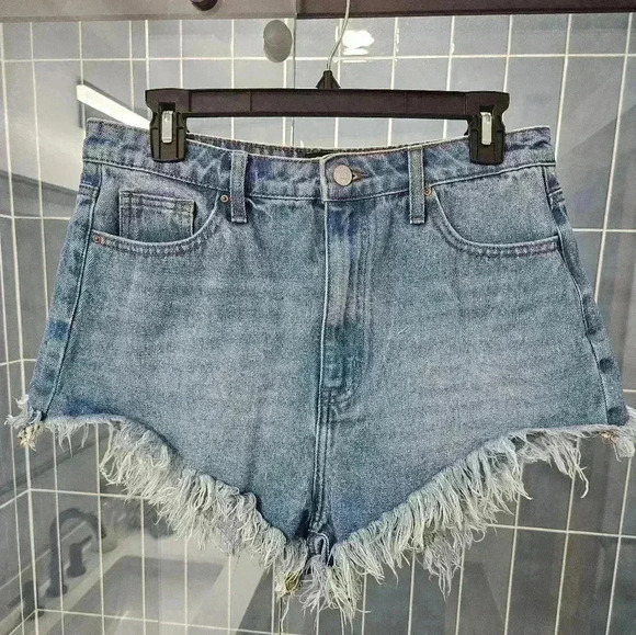 Distressed Denim Cutoff Shorts 'Jorts' by Simple Society Size 31 - Picture 1 of 5